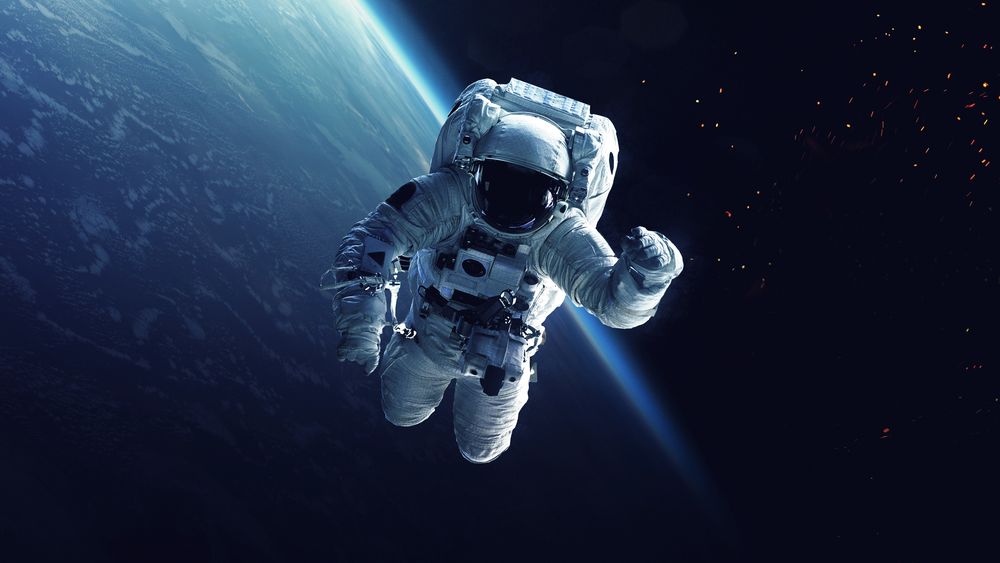 NASA ar putea plasa reclame pe navele spatiale si sa permita endorsementul astronautilor