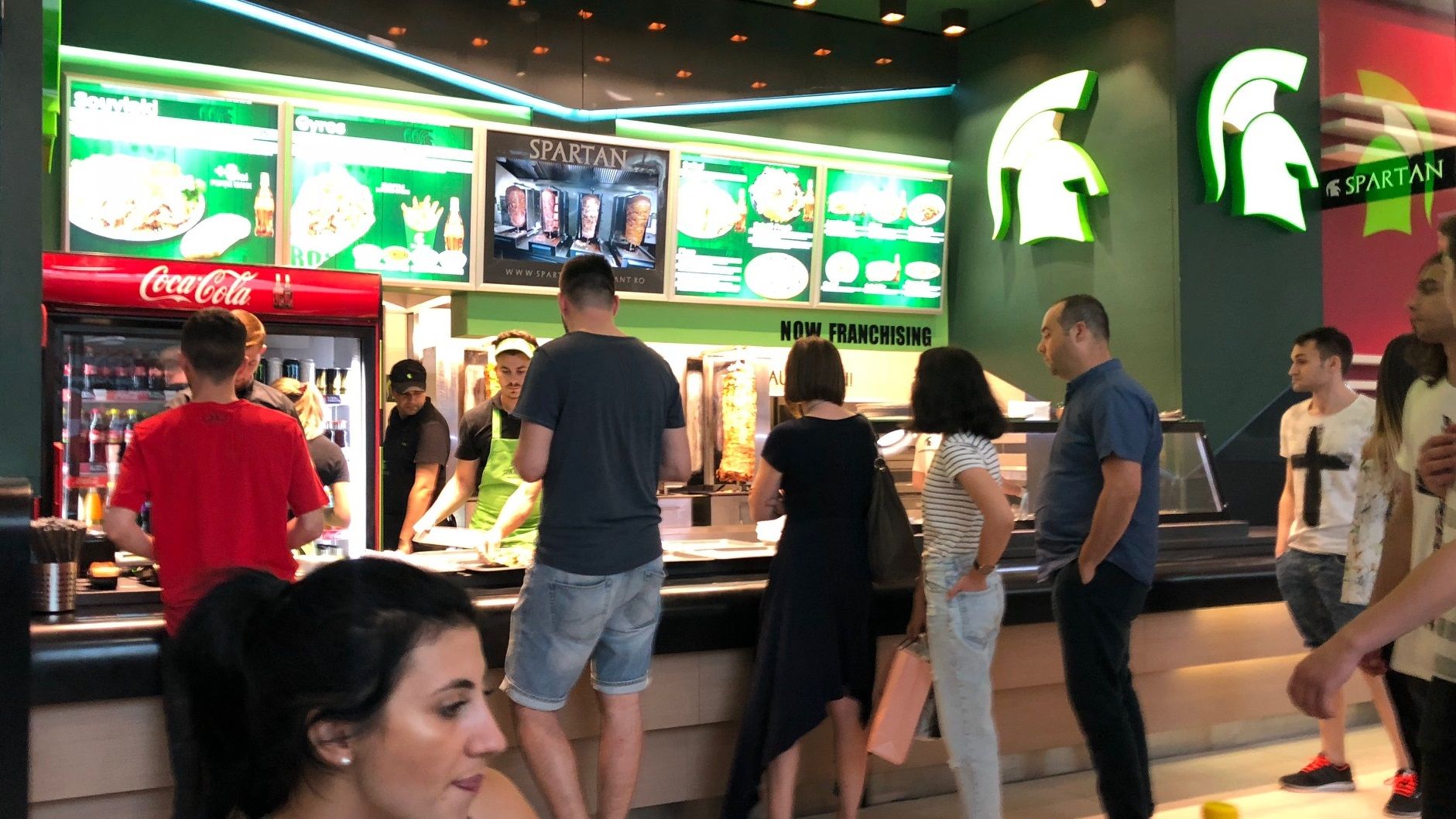 Restaurantul Spartan din Mega Mall, redeschis cu o investitie de circa 110.000 euro