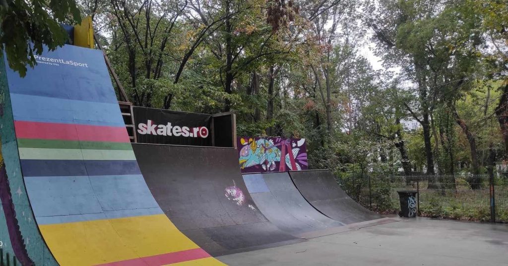 FOTO: Skatepark-ul "žpărăsit" din Herăstrău a prins culoare - cum arată după renovare - Imagine 4