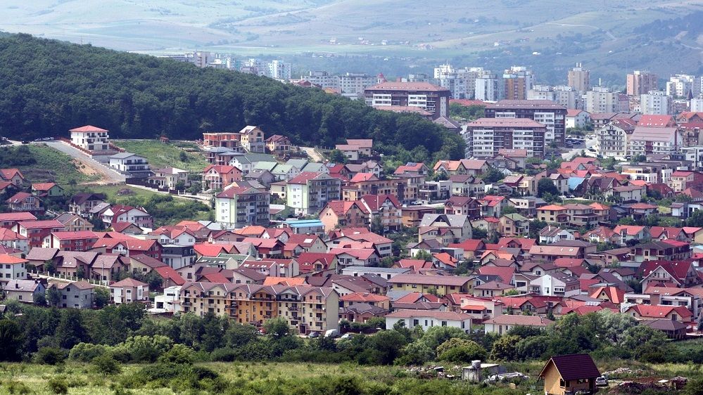 De ce sunt mai scumpe apartamentele din Cluj și Brașov?