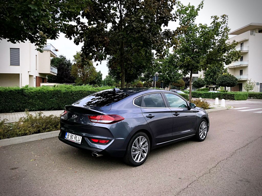 Hyundai i30 Fastback - Imagine 4