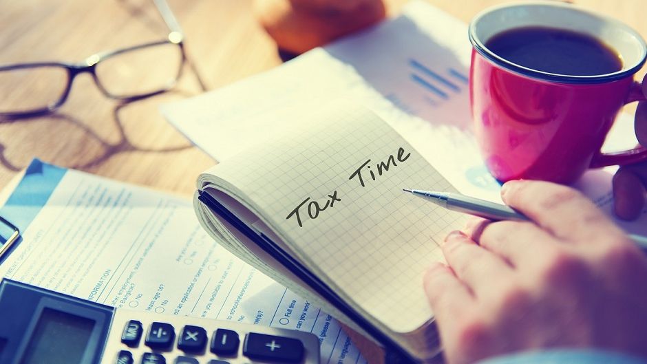 INS: Consumul si taxele, principalele cheltuieli ale romanilor