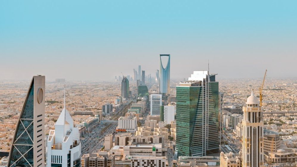 24.000 de straini in doar 10 zile, dupa ce Arabia Saudita a dat liber la vizele turistice
