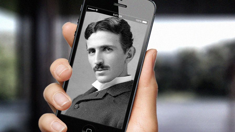 Cum vedea Nikola Tesla primul smartphone acum 100 de ani? Ati fi uimiti