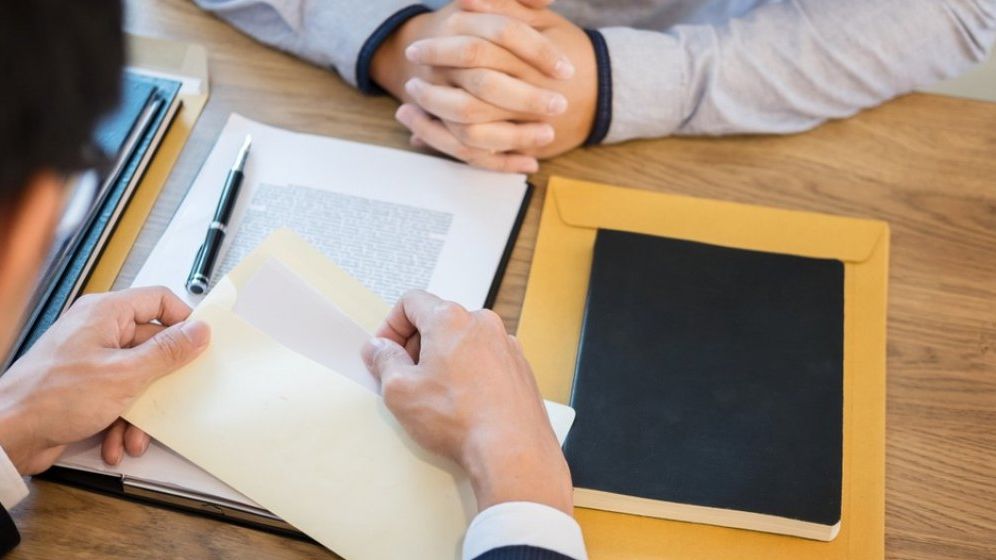 Adrian Ionel - suspendat din funcţia de director al Unifarm