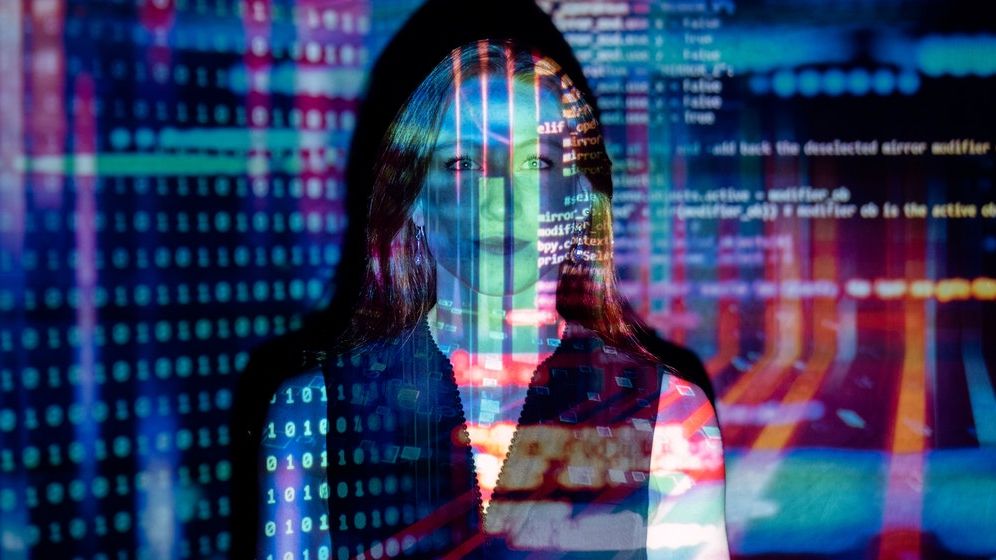Studiu Microsoft: Angajații vor avea nevoie de noi competențe digitale în sfera inteligenței artificiale