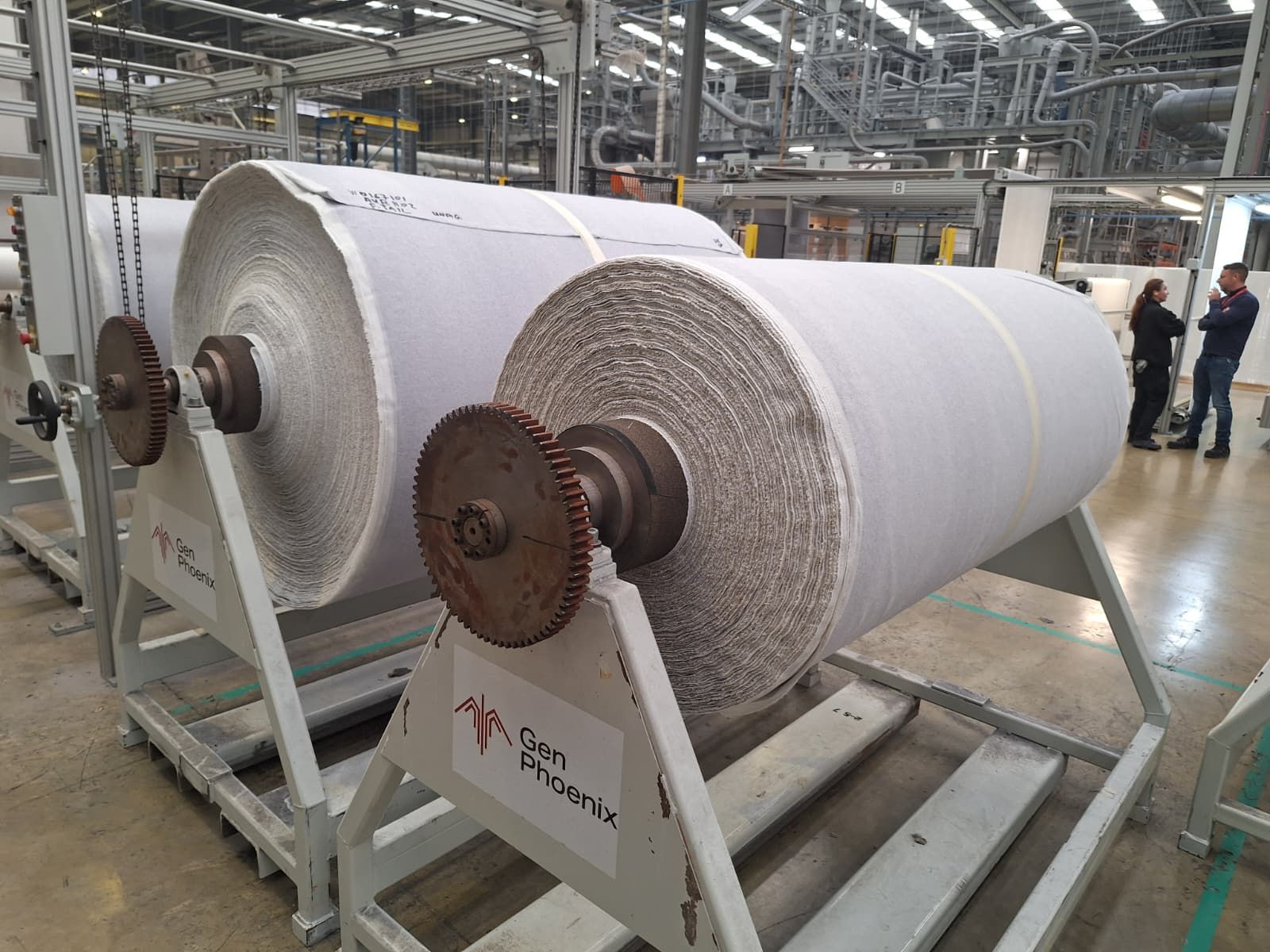 FOTO | Economia circulară pe care stai: Care este povestea Gen Phoenix - Poza 8
