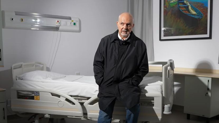 Cicatrici care spun povești: Experiența unui adenom de prostată tratat robotic