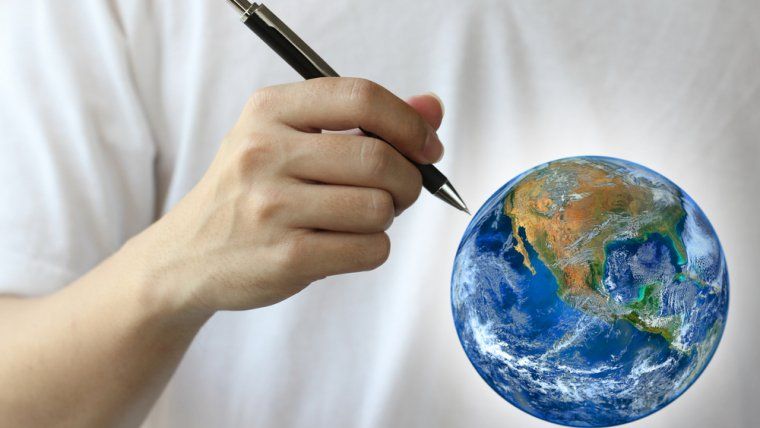 Predictii: Ce s-ar putea intampla cu gigantii IT, Uniunea Europeana si piata asiguratorilor in urmatorii ani