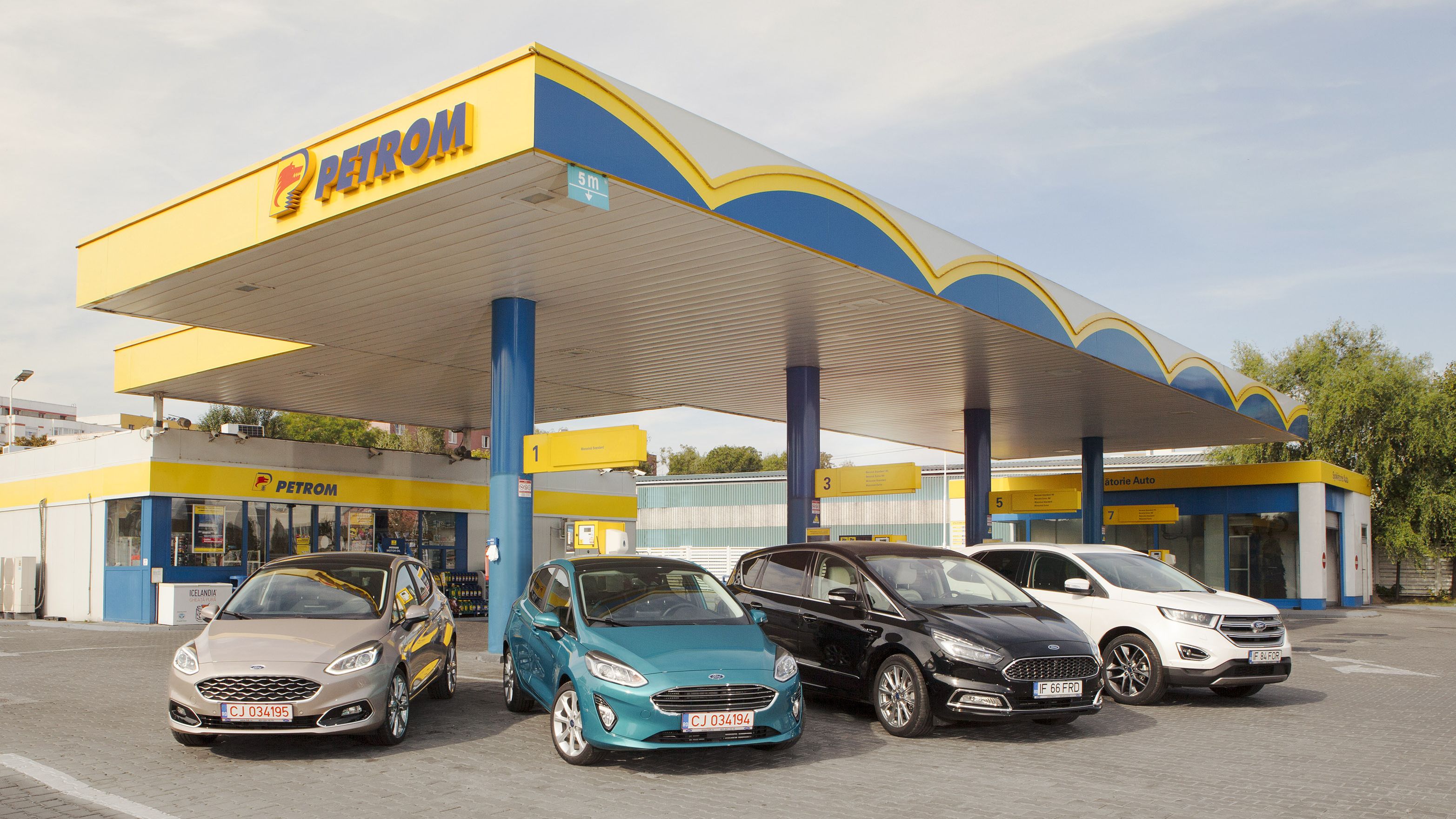 Petrom a semnat un contract cu Ford pentru a furniza carburanti masinilor fabricate la Craiova