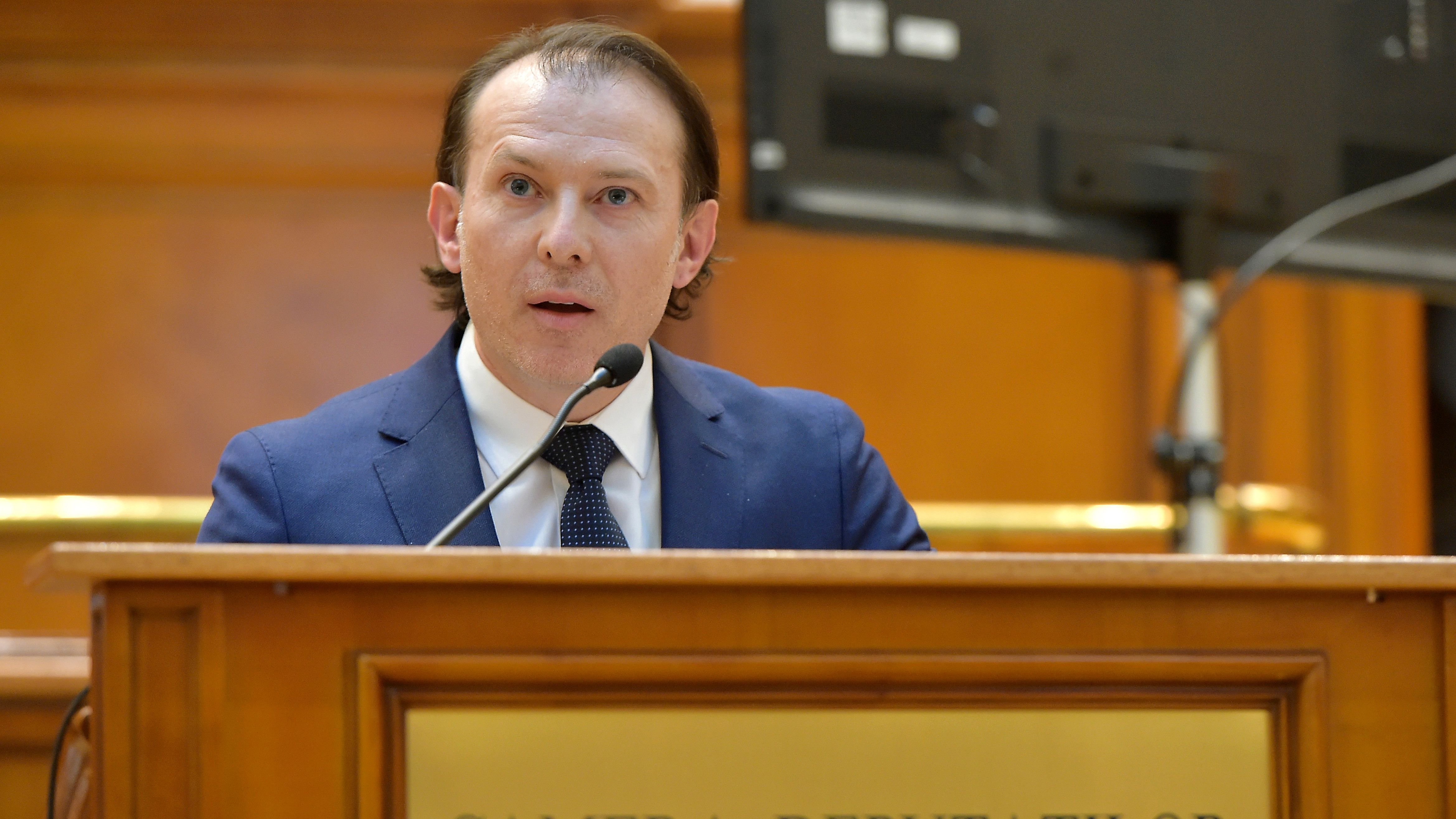 Ministerul Finanţelor estimează un deficit bugetar de 6,7% din PIB în 2020, calculat atât pe cash cât şi pe ESA