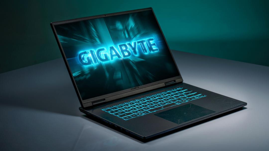 GIGABYTE Gaming A16 – AI integrat și un raport excelent între preț și performanță