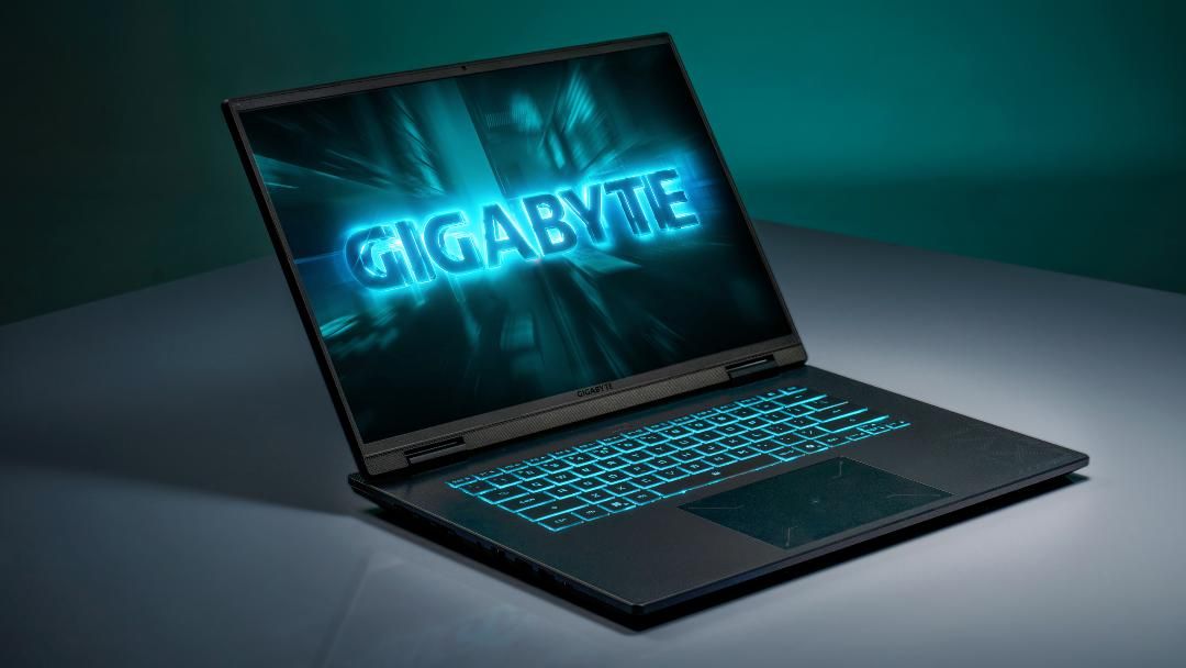 GIGABYTE Gaming A16 – AI integrat și un raport excelent între preț și performanță