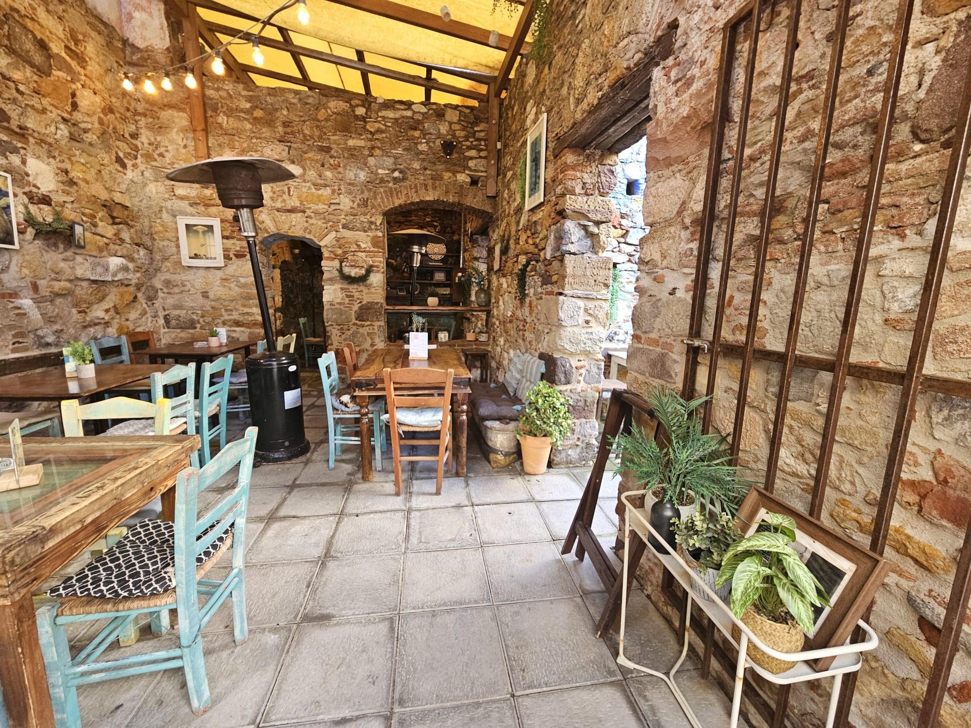 FOTO | Chios, insula grecească pe care o poți vizita 365 de zile pe an - Poza 33
