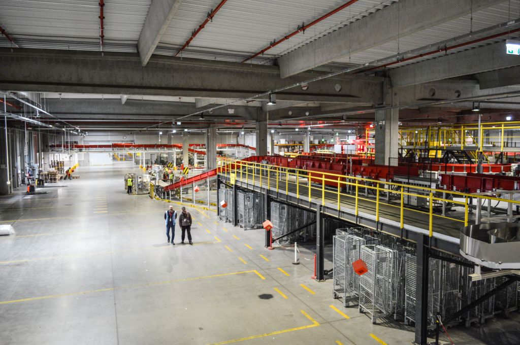 GALERIE FOTO | Cum arată cel mai mare centru logistic al Sameday - Imagine 64