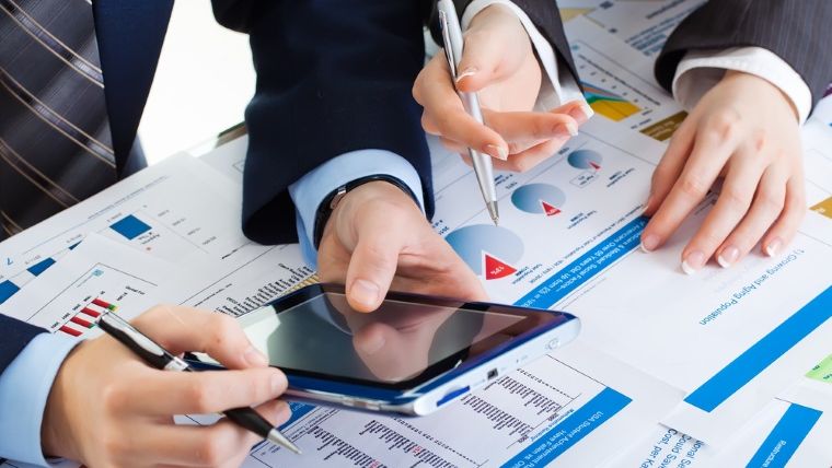 Chimcomplex, singura companie interesata de privatizarea Oltchim