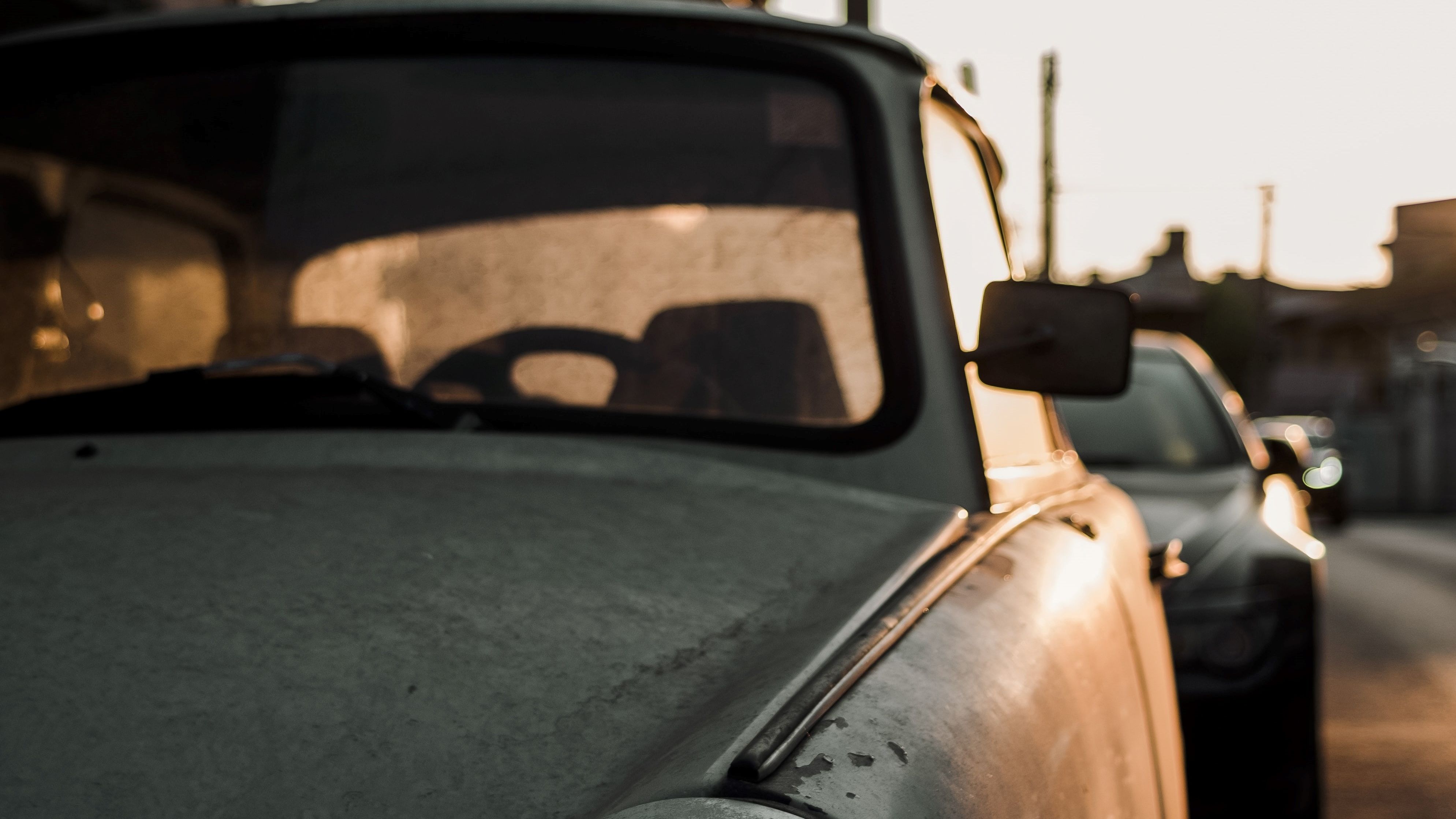 Începe distribuirea codurilor QR pentru locurile de parcare în sectorul 6. Tot ce trebuie să știi