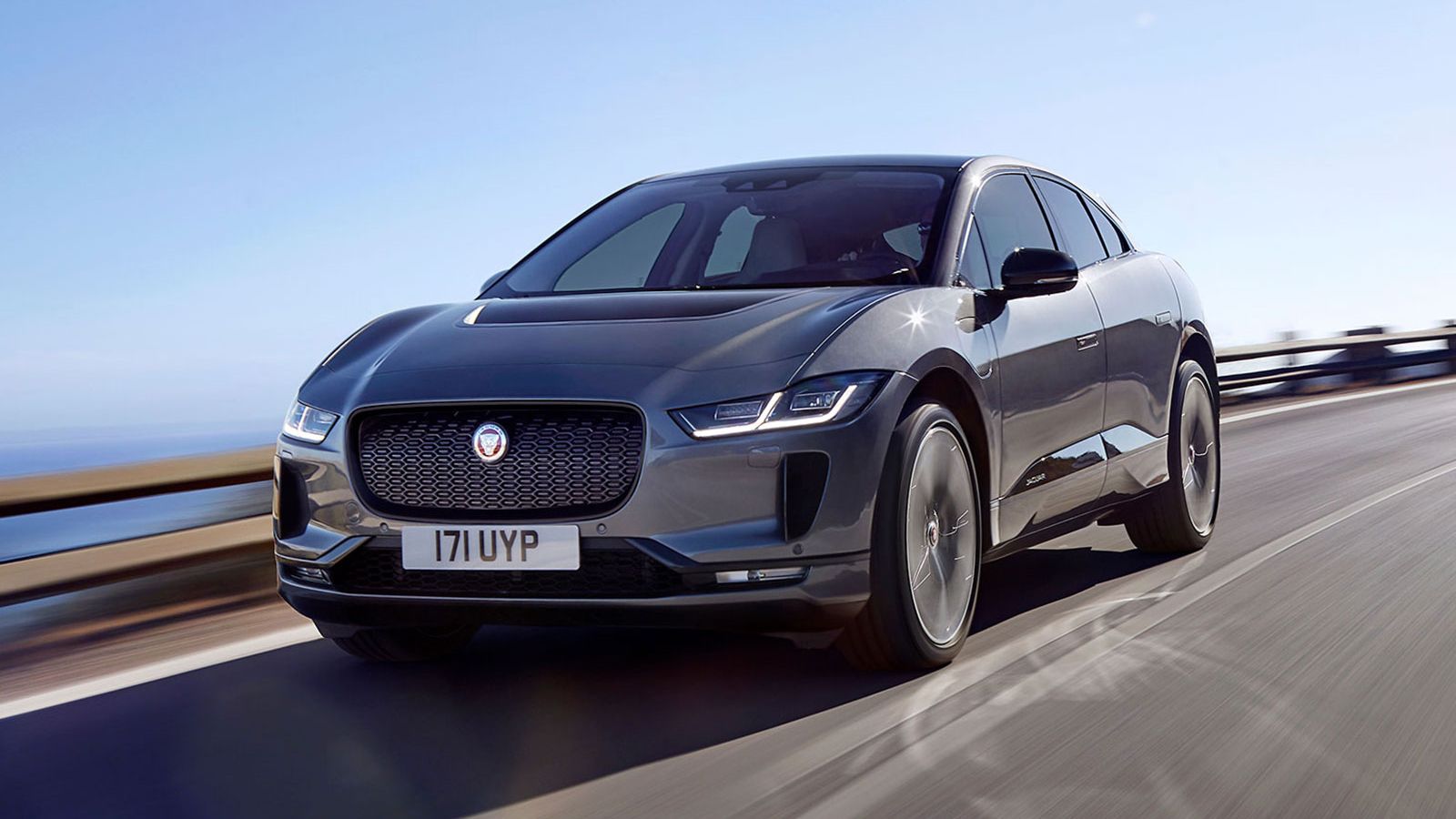 Jaguar ar putea lansa doua SUV-uri compacte pe platforma BMW