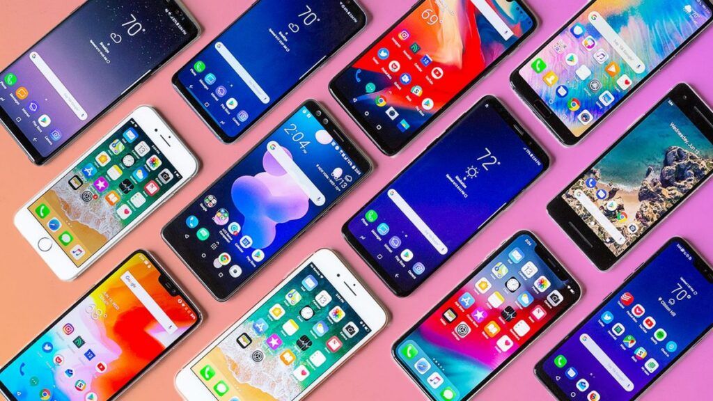 Capcana „fast tech”. De ce ne schimbăm telefonul mobil mult înainte să fie necesar