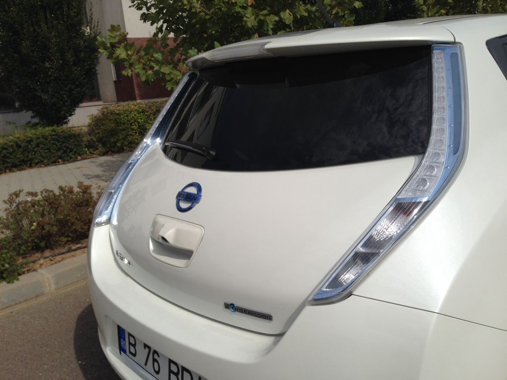 Nissan Leaf - Imagine 15