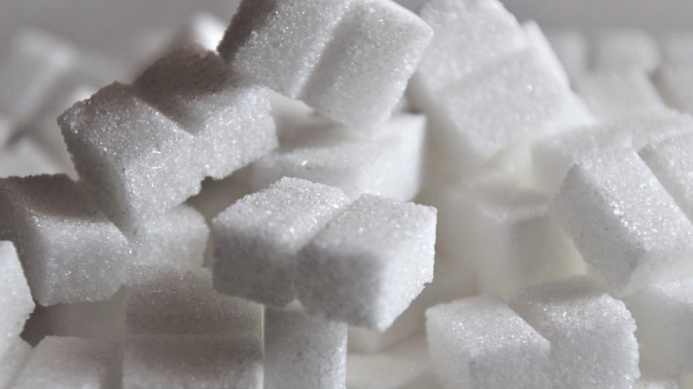 Zahărul, creștere a prețului cu peste 50% față de 2022. Untul, cartofii, ouăle, laptele și pâinea nu sunt nici ele departe