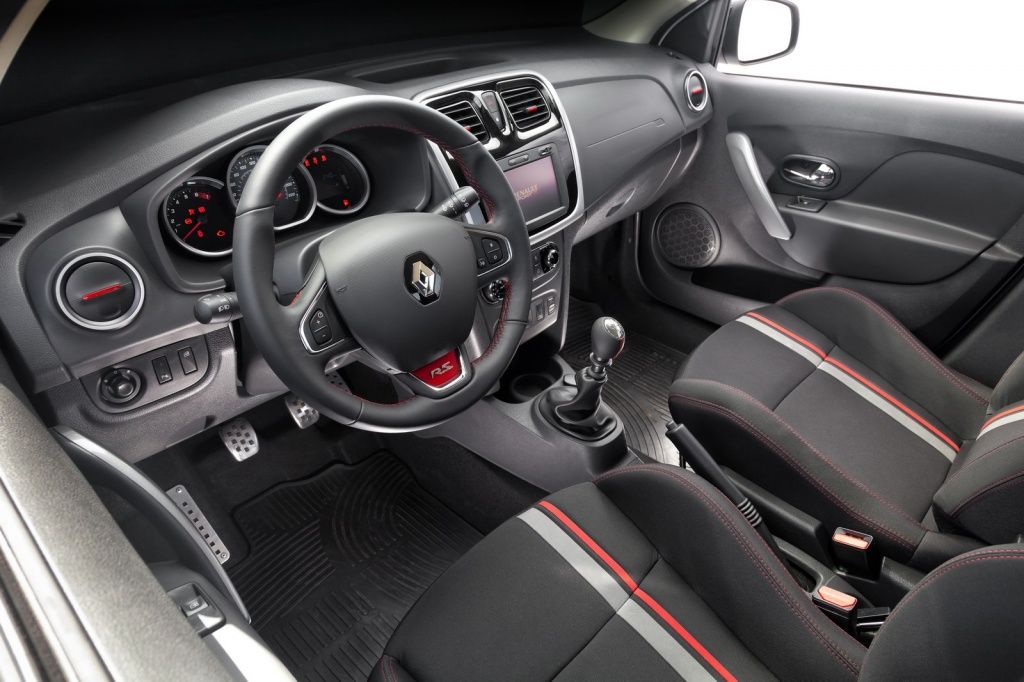 Sandero RS 2.0 - Imagine 16