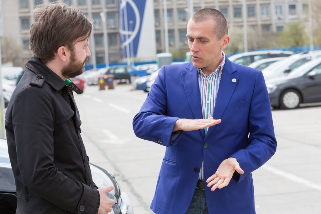 Intreviu in Mercedes-Benz Clasa V - Imagine 19