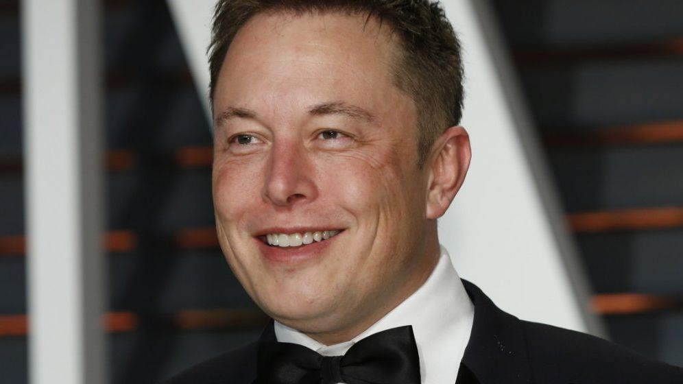 Elon Musk vine în România. A închiriat Castelul Bran pentru o petrecere cu miliardari