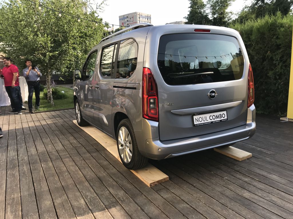 Opel Combo Life - Imagine 6