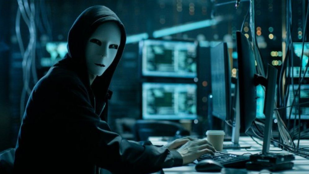 IGPR: Atenţie la ofertele online false cu materiale de protecţie - pot fi încercări de phishing