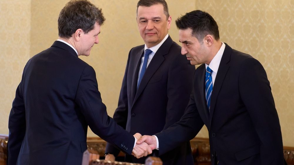 ULTIMA ORĂ! România, față în față cu istoria. Un nou premier sau alegeri anticipate? Încep consultările la Cotroceni