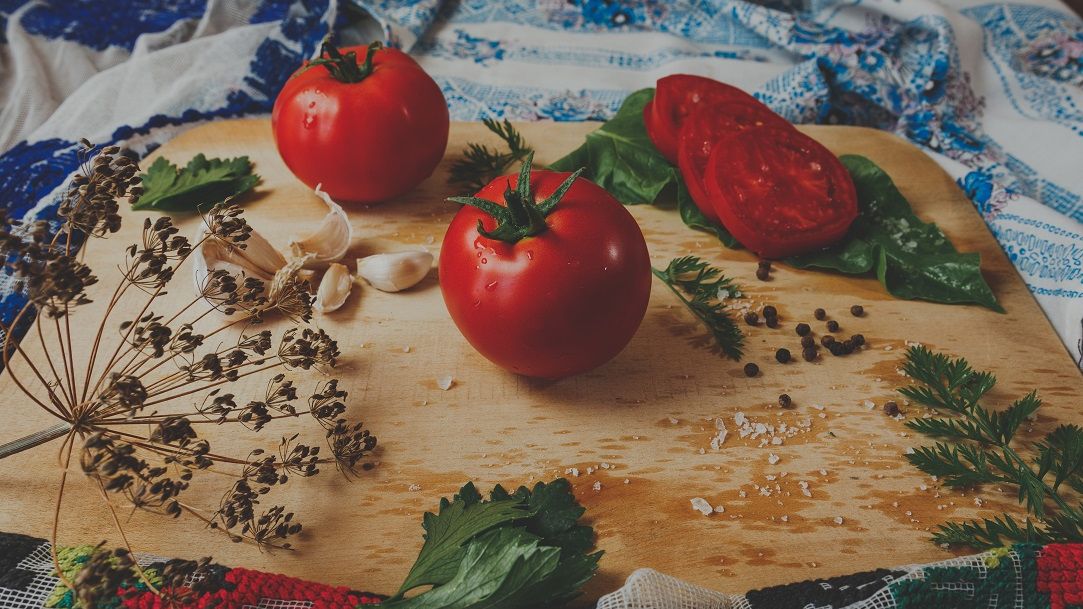 Prima piață agroalimentară doar cu produse românești se deschide în București