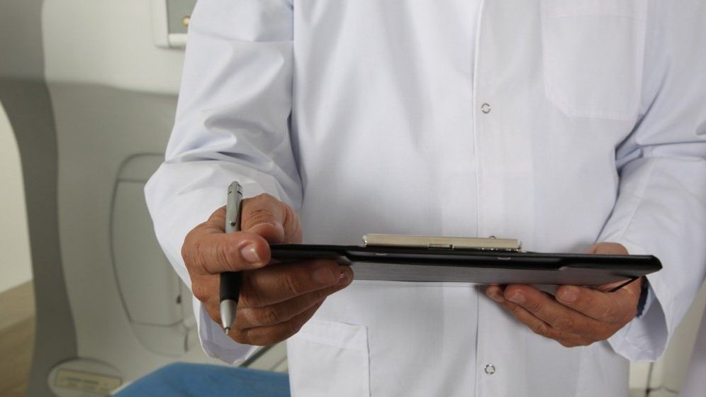 Șefa DSP Brașov, Anca Bertea, a demisionat. „Când au aflat de coronavirus, jumătate dintre angajați au intrat în concedii medicale”