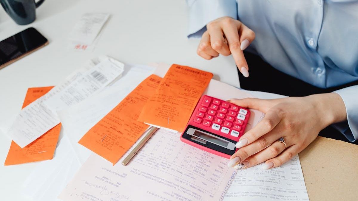 Deficitul de protecție financiară al românilor: cât de vulnerabil ești și cum îți calculezi riscul în 2026