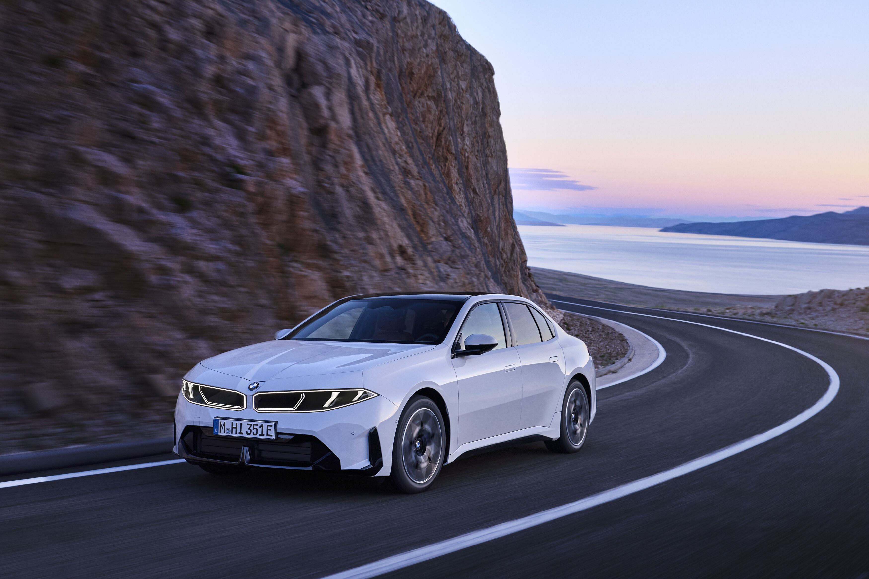 BMW deschide comenzile pentru i3 în România. Care sunt prețurile primei berline Neue Klasse