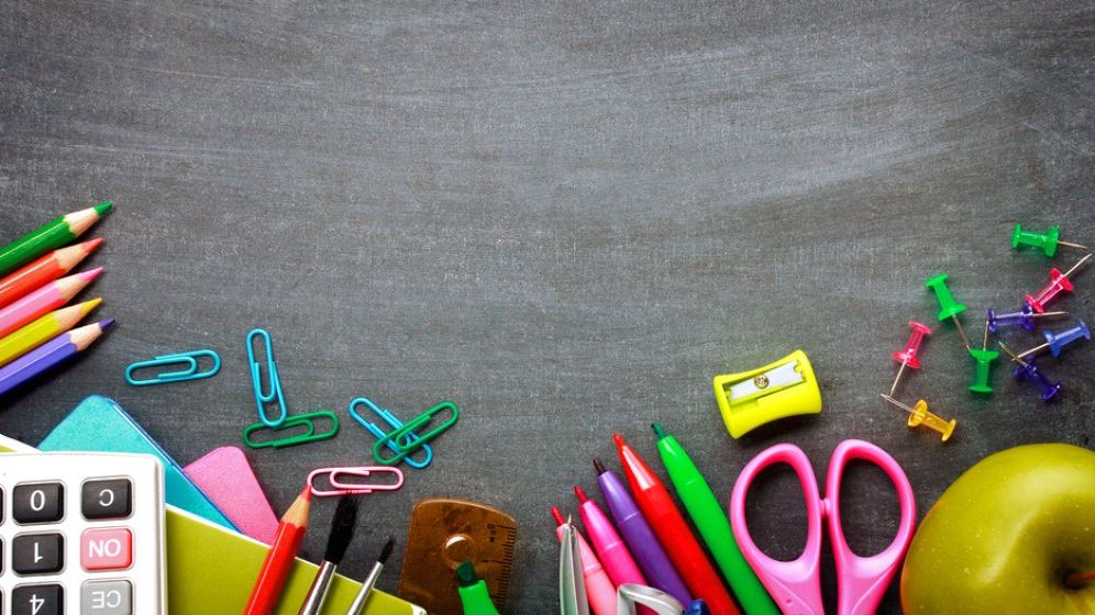 Carrefour: La rechizite, creșterile de prețuri variază între 10% și 40%, în funcție de articol, față de anii precedenți