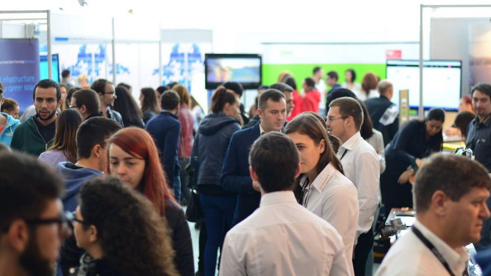 Top cei mai buni angajatori in 2018. IT-ul pierde teren in fata companiilor financiare