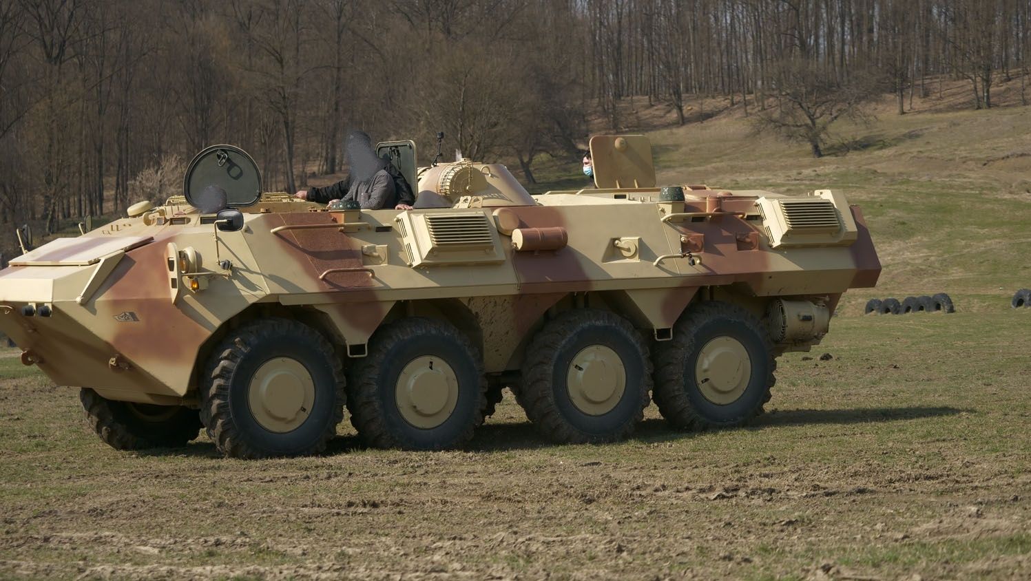 Companiile din auto încep să se uite la industria de apărare. Șeful Romarm: ”Suntem în discuții avansate”