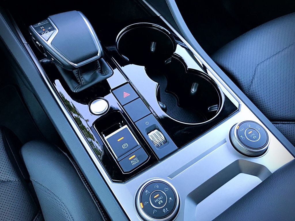 Volkswagen Touareg - Imagine 22