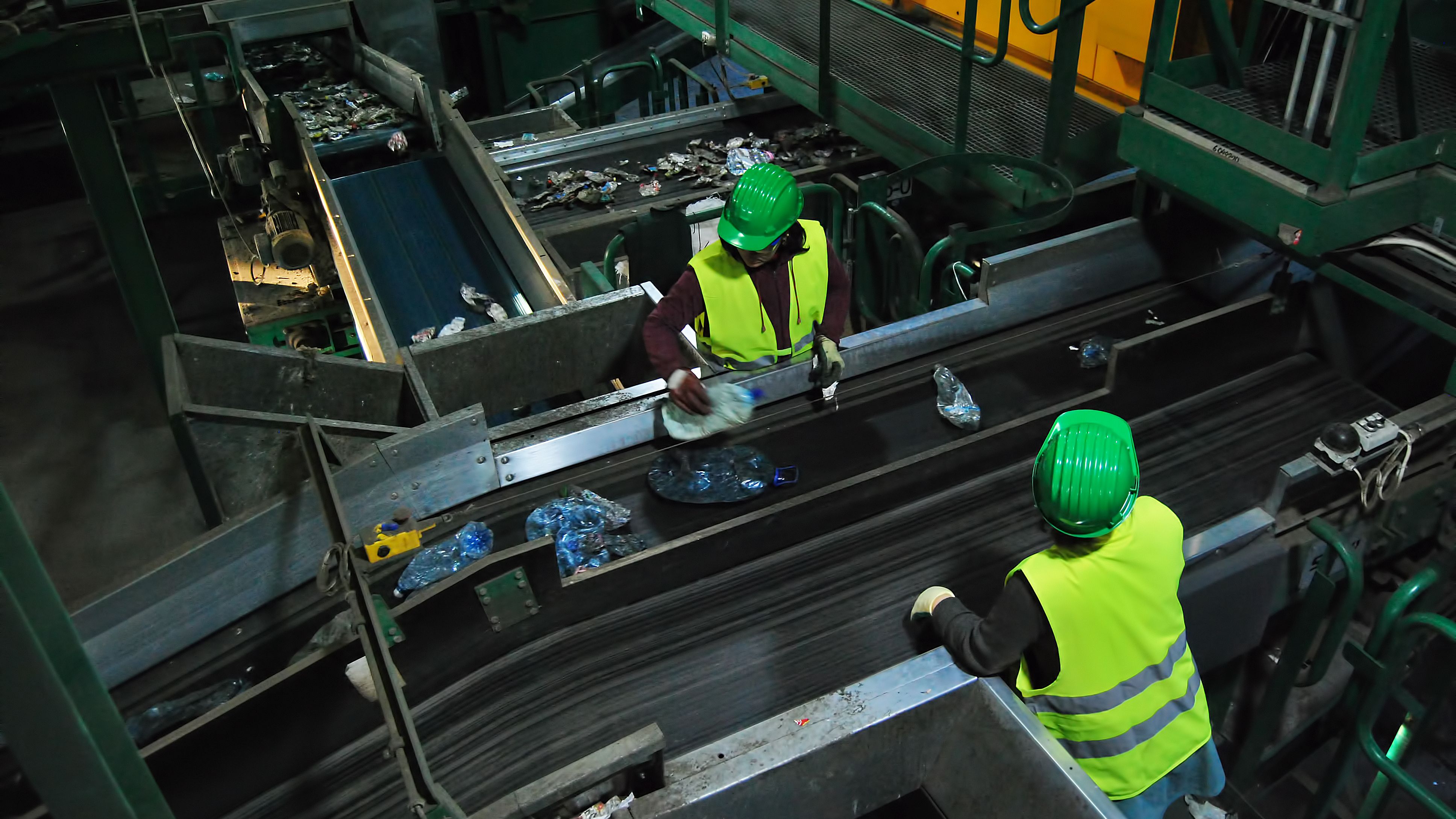 GreenGroup obține cea mai mare finanțare verde din sectorul reciclării. Compania procesează 280.000 de tone de deșeuri pe an