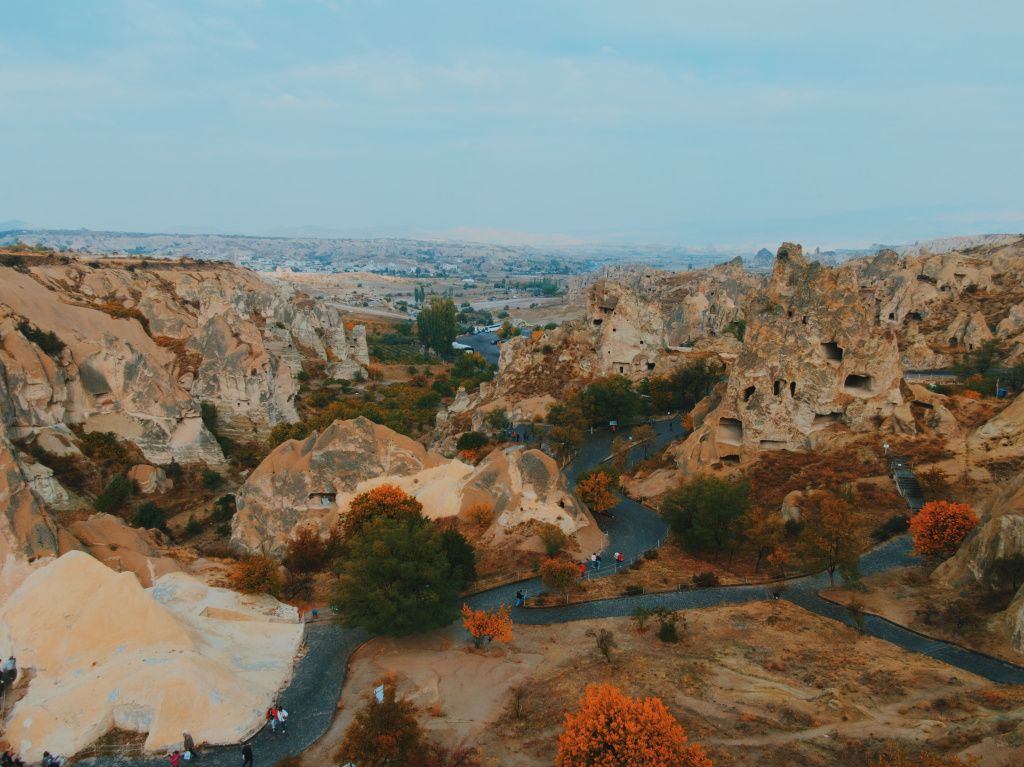 GALERIE FOTO: Locurile pe care trebuie să le vizitezi în Cappadocia pe timp de toamnă - Imagine 6