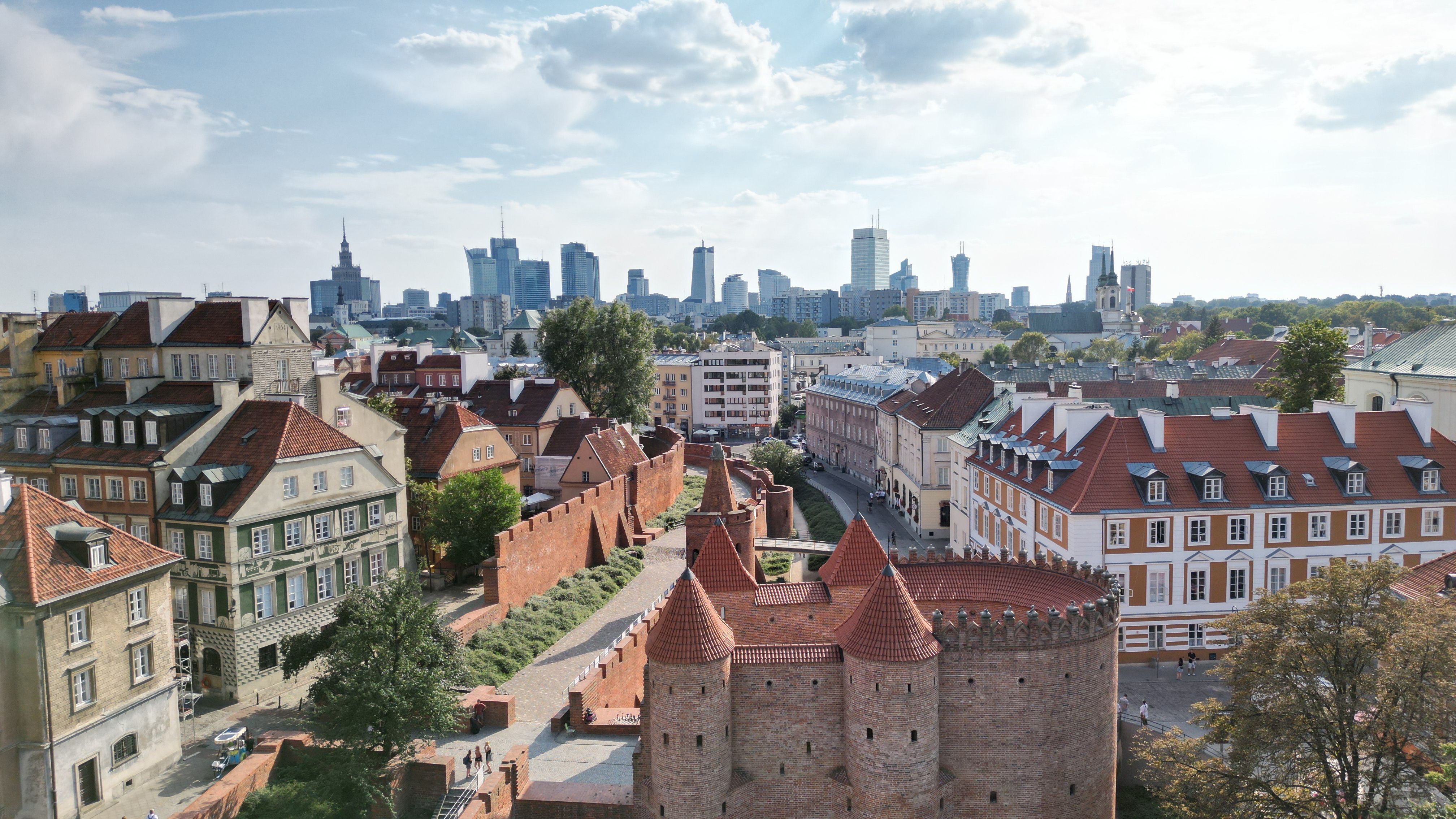 Criza din Polonia lovește și România. Ambasadorul de la București demisionează, după haosul de la Varșovia