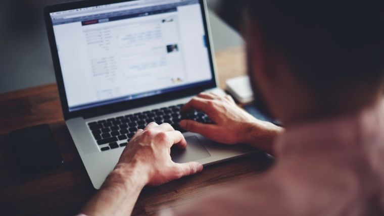 Stapanesti limba engleza? Uite cum poti face bani online