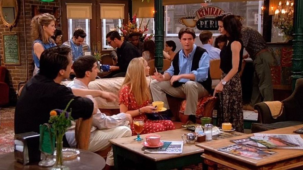 Gigantul irladez Primark a deschis o replica a celebrei cafenele Central Perk din "Friends"