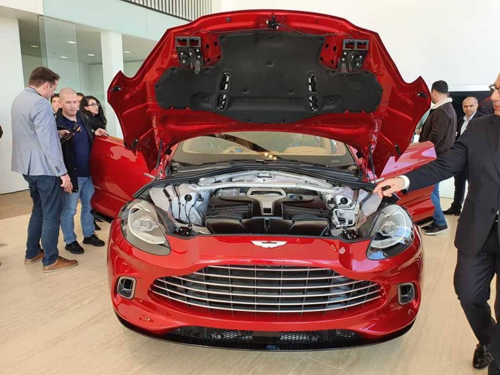 Aston Martin DBX - Imagine 20