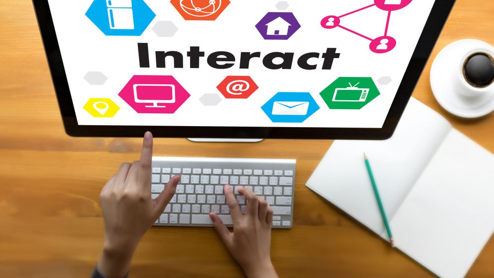 Interactivitatea este noul cuvânt de ordine după care ar trebui să se ghideze o lecție predată în online. Ce soluție de eLearning a dezvoltat o companie din România