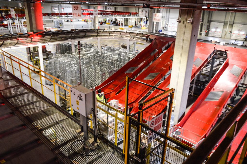 GALERIE FOTO | Cum arată cel mai mare centru logistic al Sameday - Imagine 43