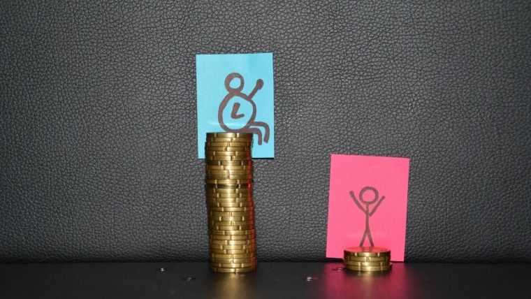 INS: Decalajul de venituri dintre bogati si saraci a scazut usor in 2016! Vezi la cat a ajuns!