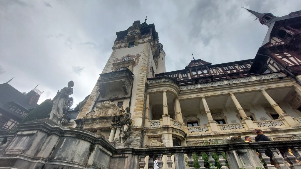 GALERIE FOTO | O vizită la Domeniul Regal Peleș. Cum arată șantierul noii unități de cazare ș - Imagine 93
