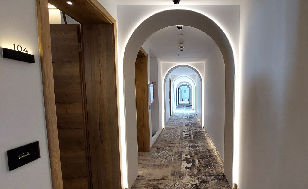 Cum arată cel mai nou hotel din România, construit pe proprietatea unui fost mare boier - Imagine 19